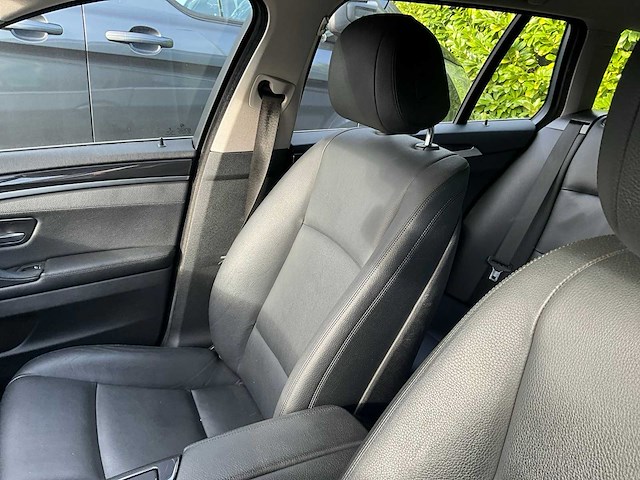 2017 bmw 518d wagen - afbeelding 28 van  42