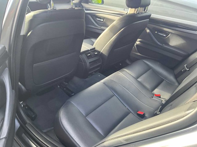 2017 bmw 518d wagen - afbeelding 33 van  42