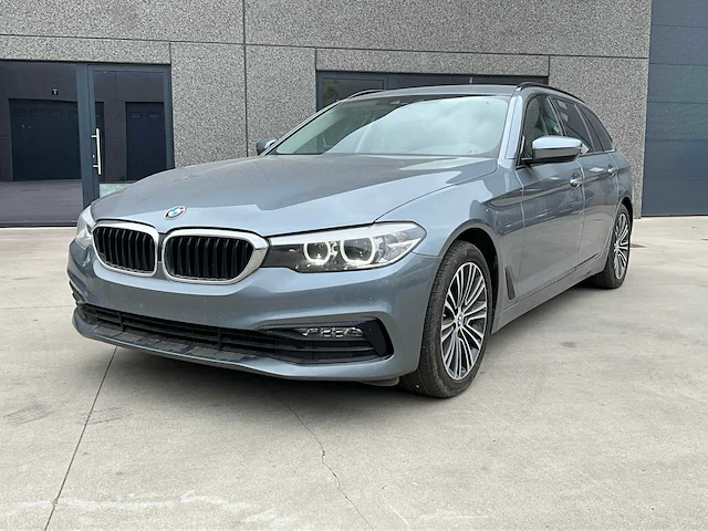 2017 bmw 520d xdrive - afbeelding 1 van  53