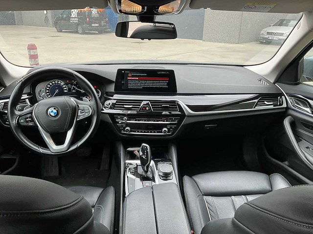 2017 bmw 520d xdrive - afbeelding 11 van  53