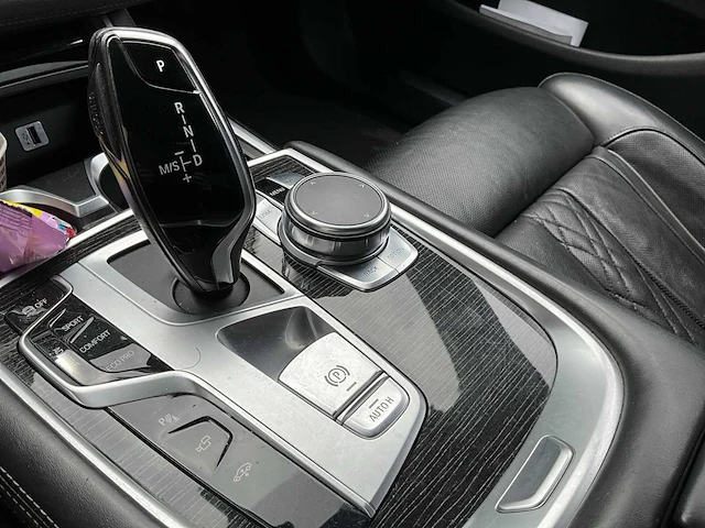 2017 bmw 740d xdrive personenauto - afbeelding 29 van  50