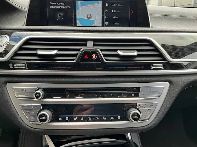 2017 bmw 740d xdrive personenauto - afbeelding 30 van  50