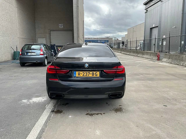 2017 bmw 740d xdrive personenauto - afbeelding 47 van  50