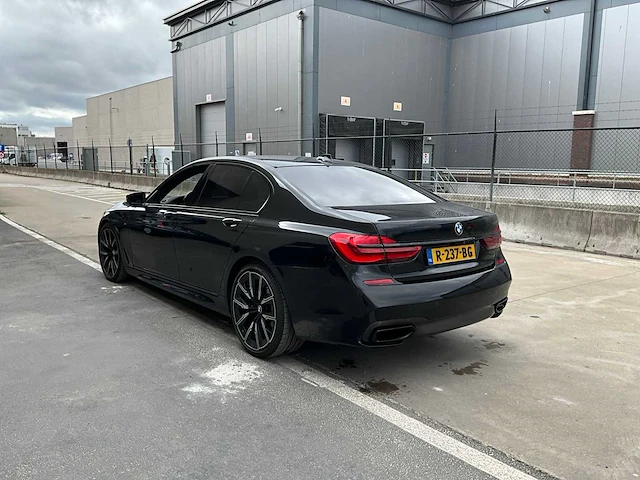 2017 bmw 740d xdrive personenauto - afbeelding 48 van  50