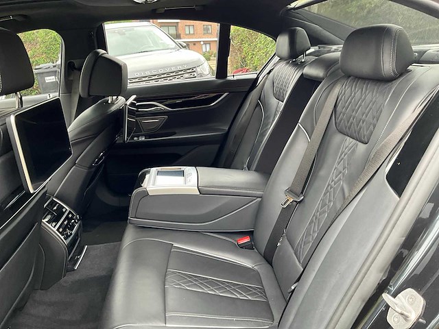 2017 bmw 750i xdrive personenauto - afbeelding 3 van  44