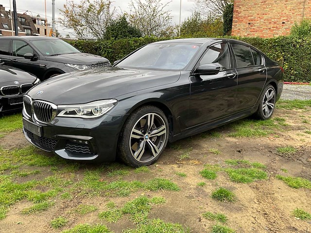 2017 bmw 750i xdrive personenauto - afbeelding 12 van  44