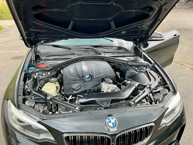 2017 bmw m2 competition personenauto - afbeelding 26 van  35