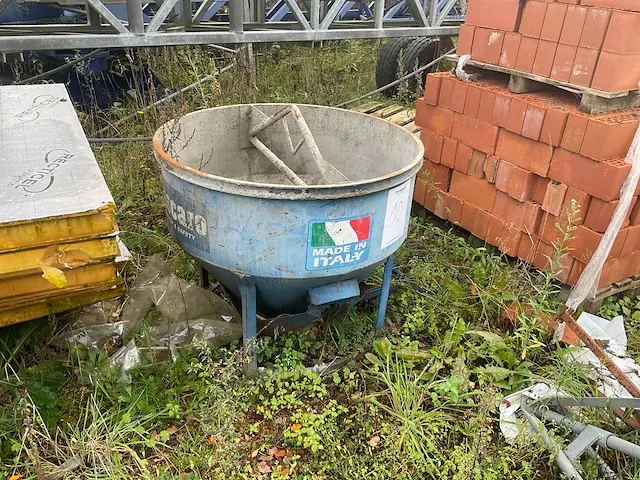 2017 boscaro c-30 betonkubel - afbeelding 1 van  4