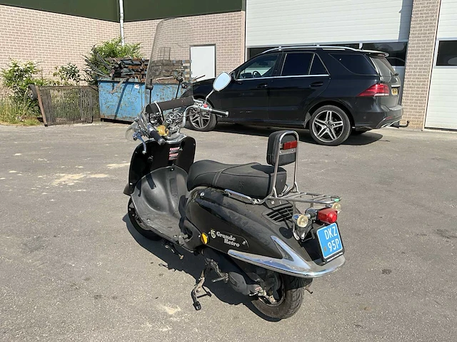 2017 btc snorscooter zn50qt-e scooter - afbeelding 14 van  20