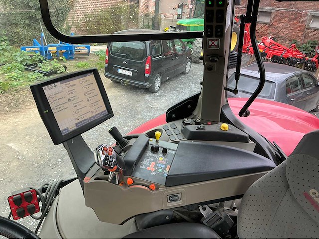 2017 case ih optum 270 cvt 4wd landbouwtractor - afbeelding 16 van  60