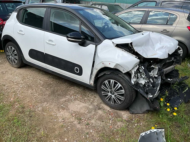 2017 citroën c3 hatchback 1.6d personenauto ongevalwagen - afbeelding 1 van  27