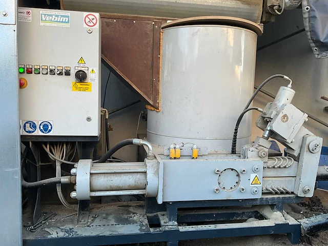 2017 cn pressa old 62 briketeermachine brikettenpers - afbeelding 1 van  9
