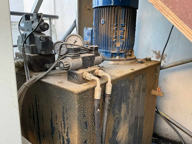 2017 cn pressa old 62 briketeermachine brikettenpers - afbeelding 7 van  9