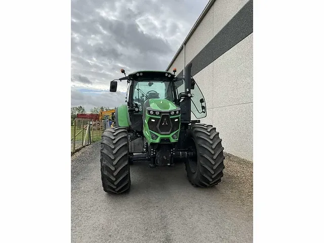 2017 deutz-fahr 6175 rcshift vierwielaangedreven landbouwtractor - afbeelding 22 van  28