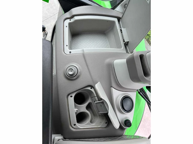 2017 deutz-fahr 6180 ttv 4wd landbouwtractor - afbeelding 7 van  24