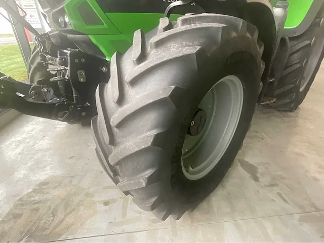 2017 deutz-fahr 6180 ttv 4wd landbouwtractor - afbeelding 23 van  24