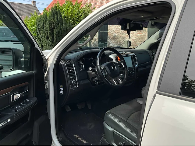 2017 dodge ram 1500 laramie - personenauto - afbeelding 20 van  84