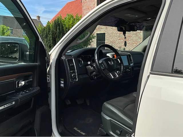 2017 dodge ram 1500 laramie - personenauto - afbeelding 21 van  84