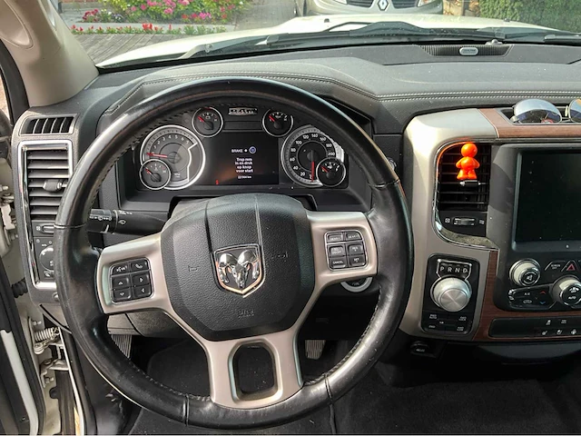 2017 dodge ram 1500 laramie - personenauto - afbeelding 31 van  84