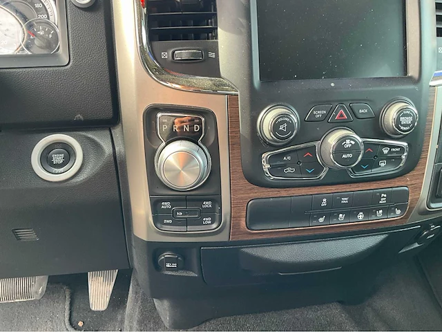 2017 dodge ram 1500 laramie - personenauto - afbeelding 36 van  84
