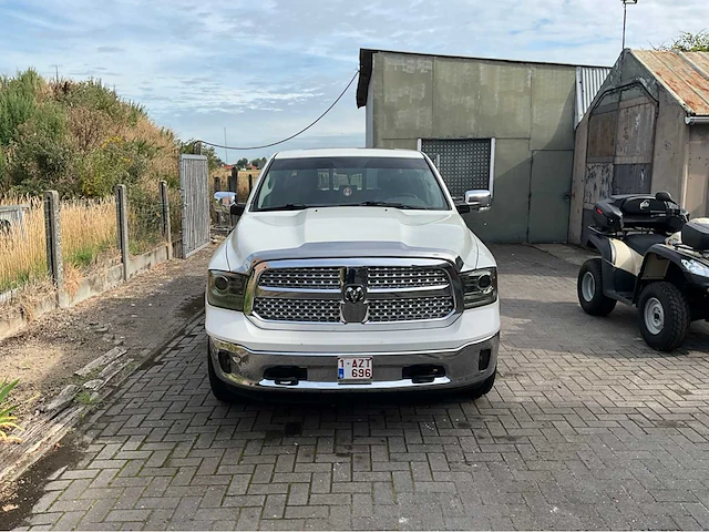 2017 dodge ram 1500 laramie - personenauto - afbeelding 34 van  84
