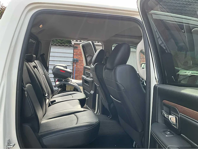2017 dodge ram 1500 laramie - personenauto - afbeelding 54 van  84