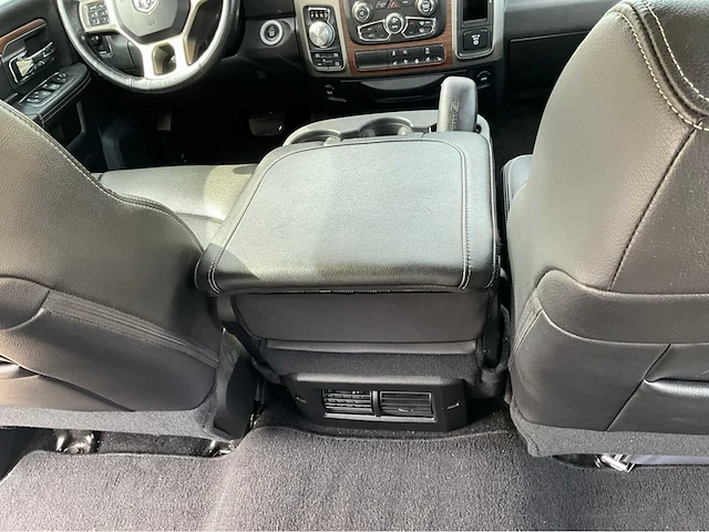 2017 dodge ram 1500 laramie - personenauto - afbeelding 58 van  84