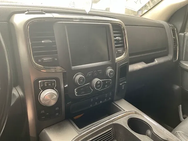 2017 dodge ram 1500 sport bedrijfswagen - afbeelding 3 van  14