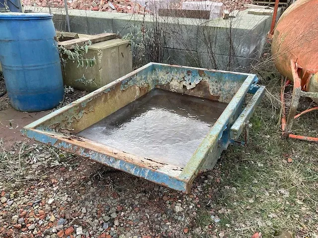 2017 eichinger muck skip 1045.8.500l kraanbak - afbeelding 1 van  3