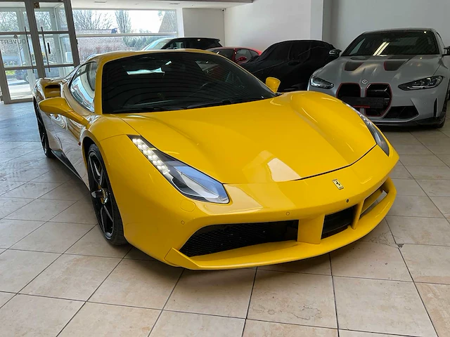 2017 ferrari 488 spider sportwagen - afbeelding 8 van  65
