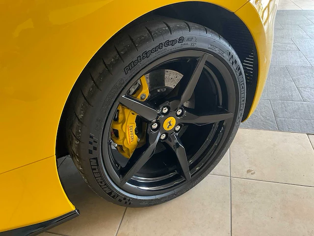 2017 ferrari 488 spider sportwagen - afbeelding 15 van  65