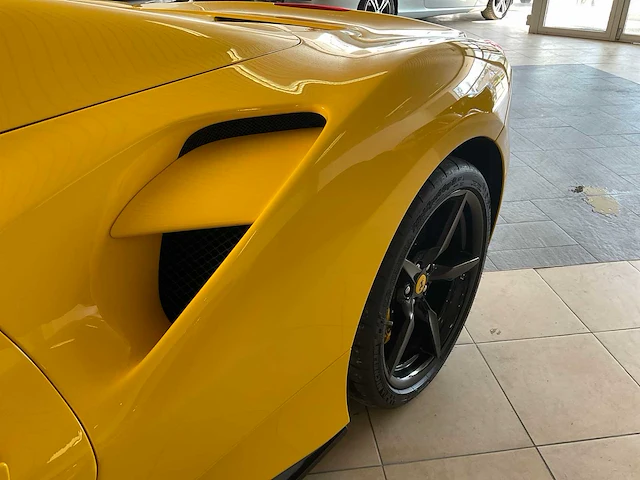 2017 ferrari 488 spider sportwagen - afbeelding 26 van  65