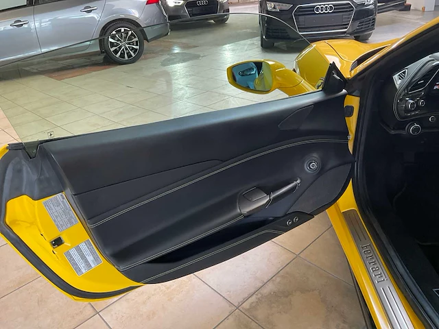 2017 ferrari 488 spider sportwagen - afbeelding 27 van  65