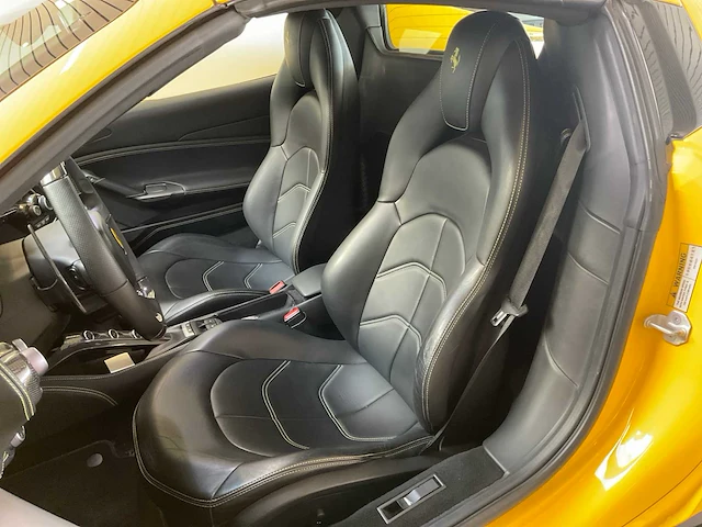 2017 ferrari 488 spider sportwagen - afbeelding 28 van  65