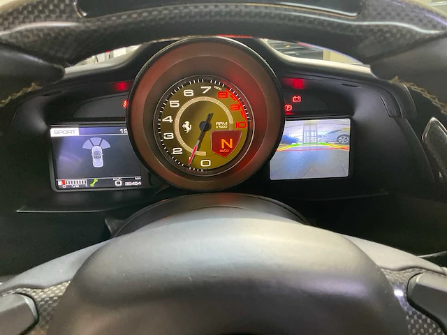 2017 ferrari 488 spider sportwagen - afbeelding 36 van  65