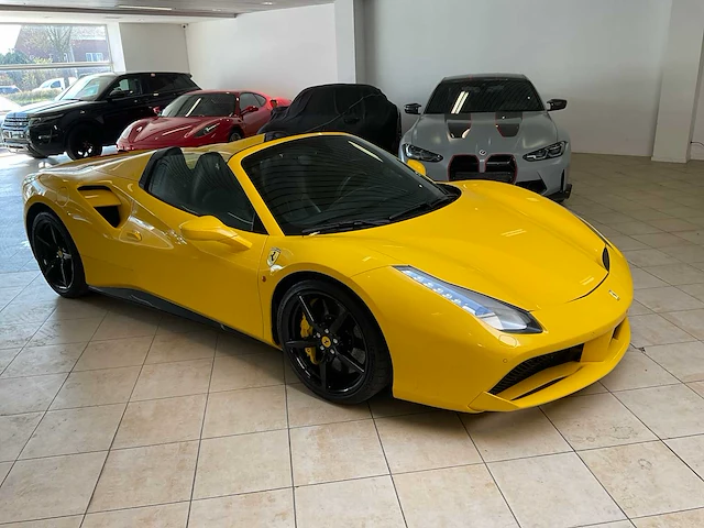 2017 ferrari 488 spider sportwagen - afbeelding 50 van  65