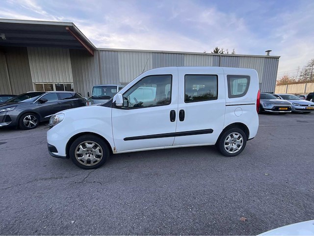 2017 fiat doblo bestelwagen - afbeelding 12 van  24
