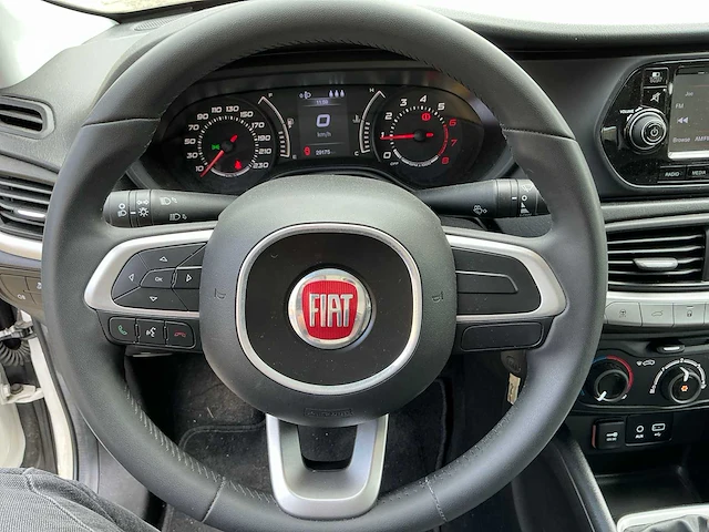 2017 fiat tipo benzine - afbeelding 3 van  28