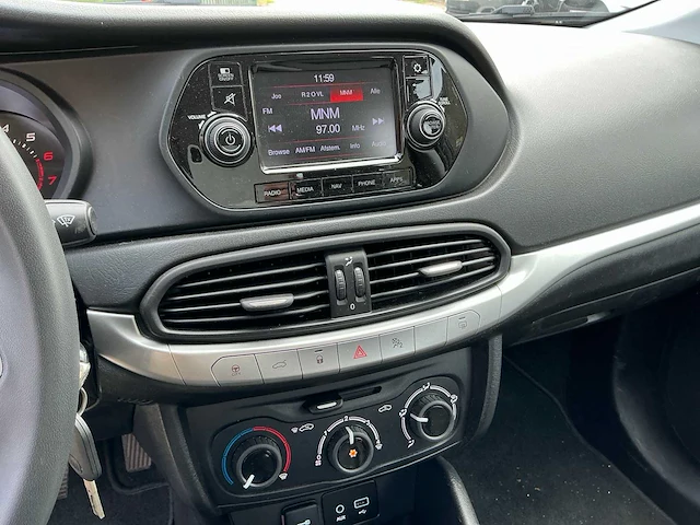 2017 fiat tipo benzine - afbeelding 4 van  28