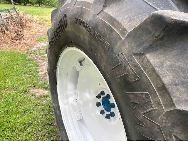 2017 ford 8340 - afbeelding 8 van  40