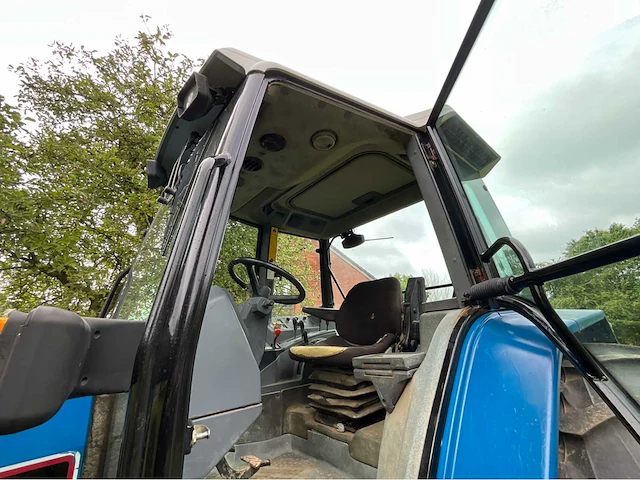 2017 ford 8340 - afbeelding 24 van  40