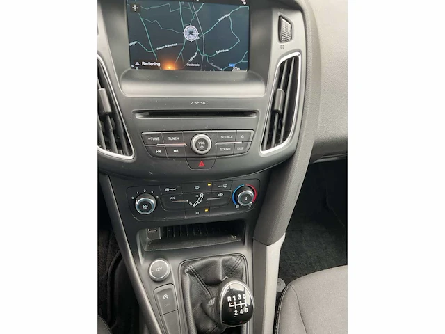 2017 ford focus 1.5tdci/airco euro 6b - afbeelding 9 van  26