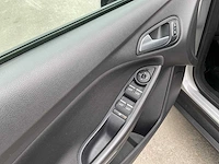2017 ford focus 1.5tdci/airco euro 6b - afbeelding 14 van  26