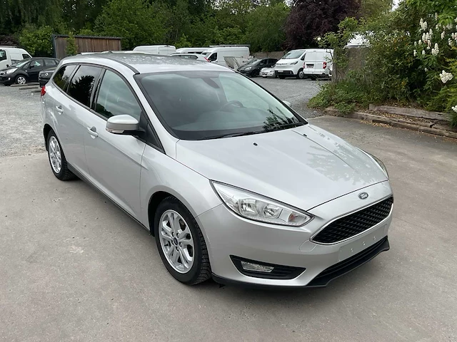 2017 ford focus 1.5tdci/airco euro 6b - afbeelding 12 van  26