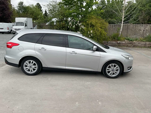 2017 ford focus 1.5tdci/airco euro 6b - afbeelding 20 van  26