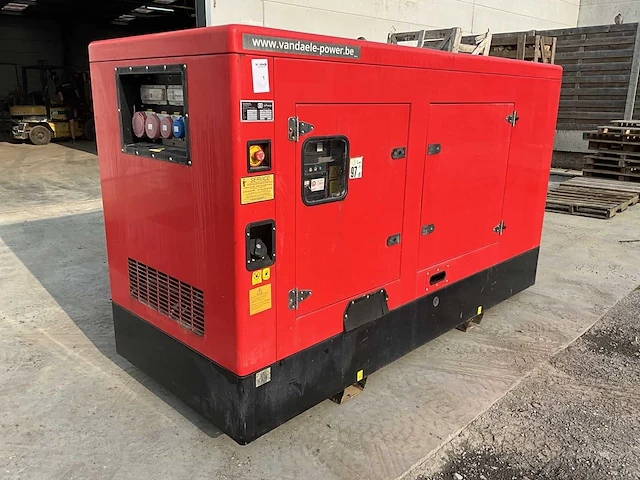 2017 himoinsa hfw-60 t5 ins 50hz 400/230v m12 stroomgenerator - afbeelding 1 van  15