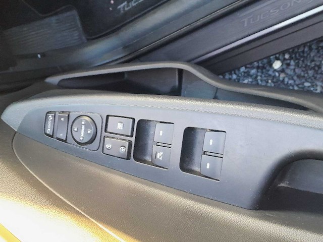 2017 hyundai tucson 1.7 crdi premium - afbeelding 3 van  24