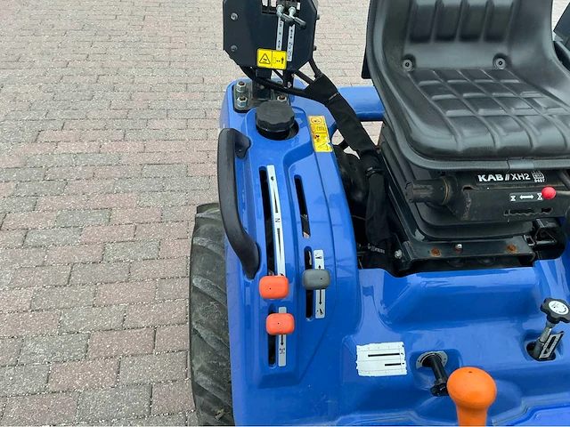 2017 iseki txg 237 tuintractor - afbeelding 11 van  30