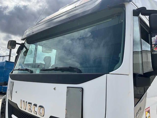2017 iveco 480 stralis vrachtwagen - afbeelding 2 van  32