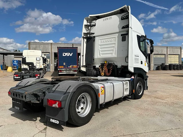 2017 iveco 480 stralis vrachtwagen - afbeelding 28 van  32